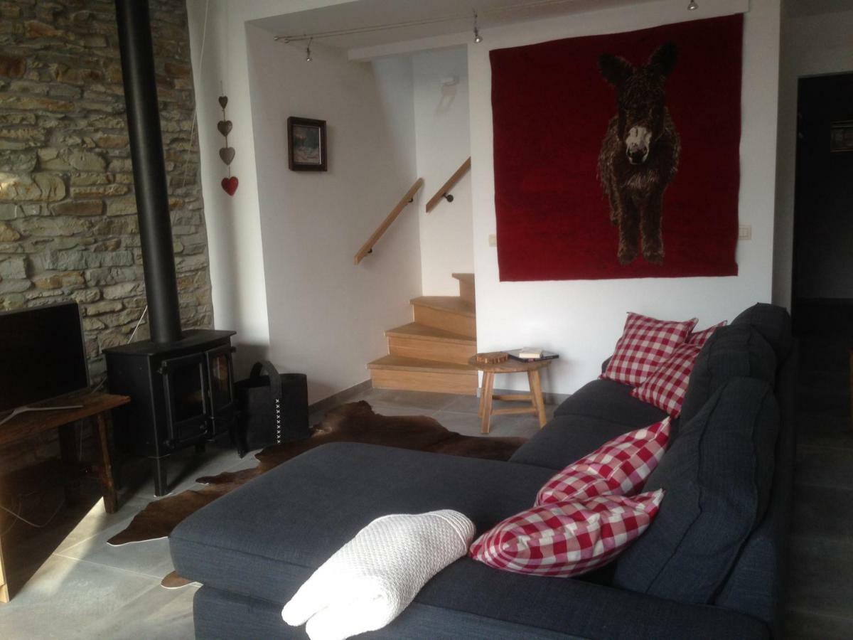 Vila La Grange De Fanie Odeigne Exteriér fotografie